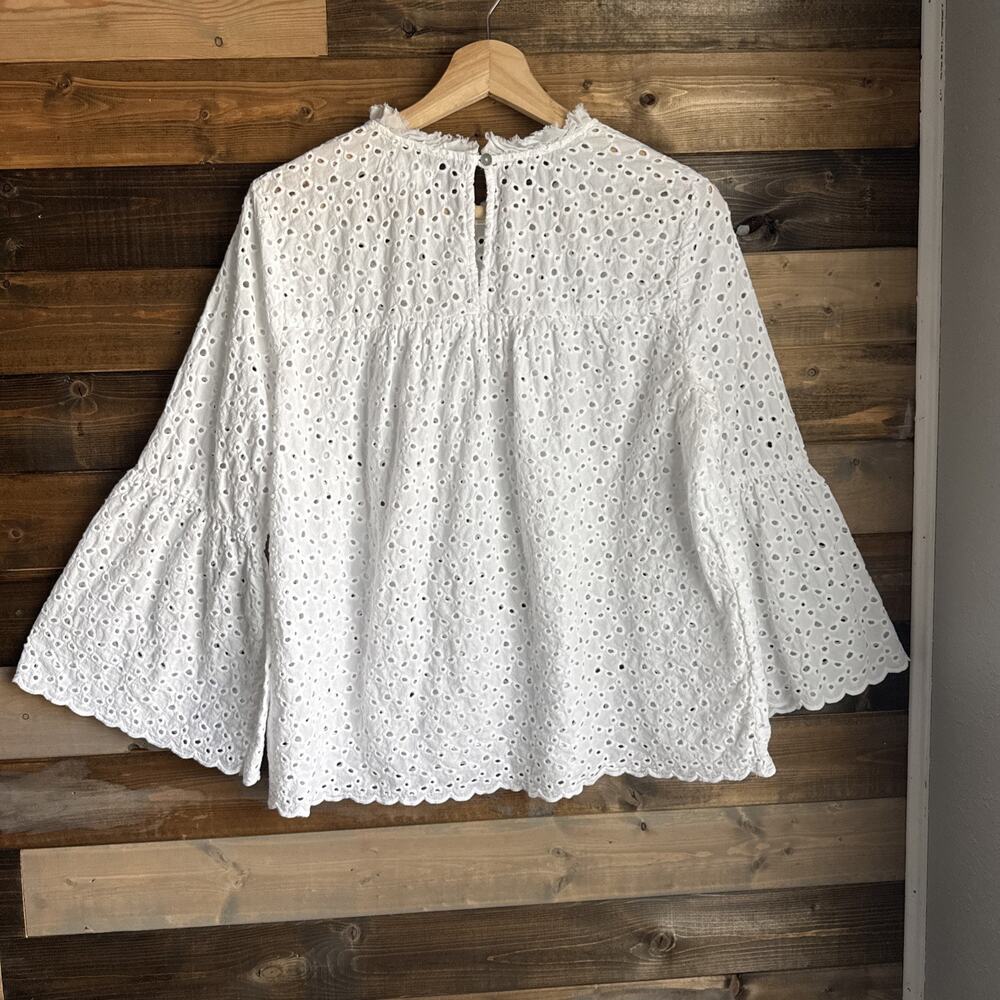 Velvet by Graham & Spencer White Cotton Eyelet Bell Sleeve Top M Romantic Boho - Picture 6 of 12
